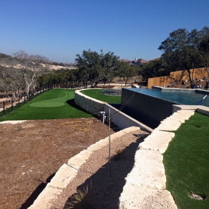 Artificial Turf Louise, Texas Artificial Putting Greens, Swimming Pools