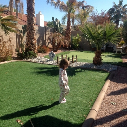 Artificial Turf Seco Mines, Texas Putting Green Flags, Backyard Designs