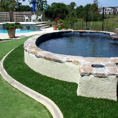 Green Lawn Milano, Texas How To Build A Putting Green, Pool Designs