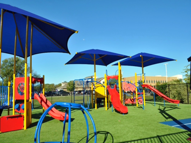 Lawn Services Ingram, Texas Kids Indoor Playground, Recreational Areas